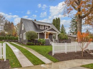 420 10th Ave, Kirkland, WA 98033