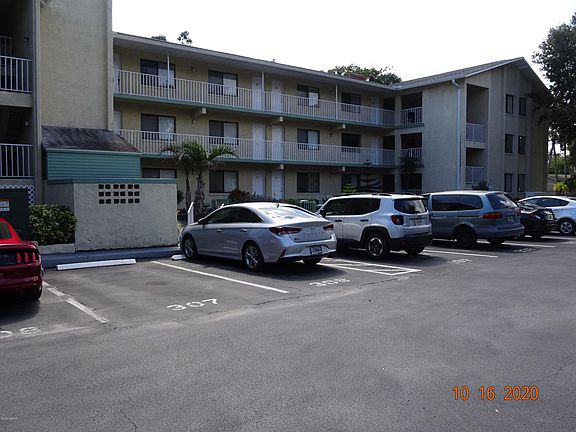 3rd image of 633 S Palmetto Ave #1010