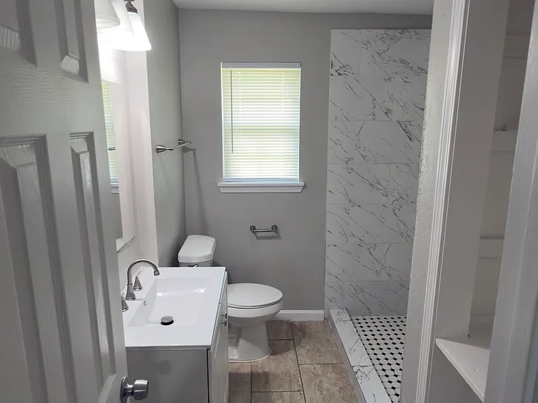 1308 Edward Dr — Photo 8