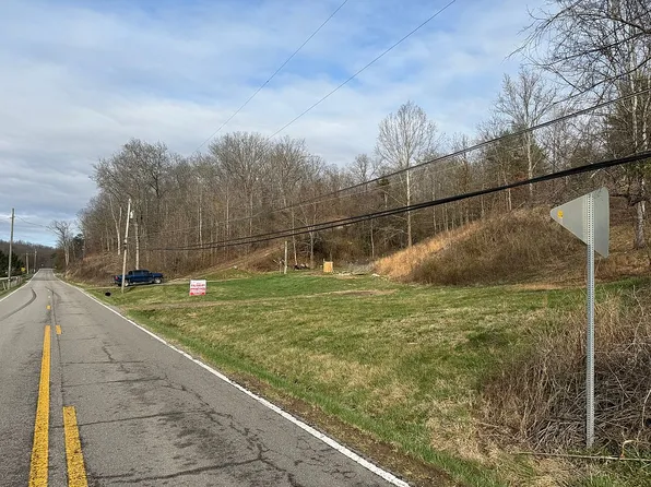 3529 Cannonsburg Rd, Catlettsburg, KY 41129