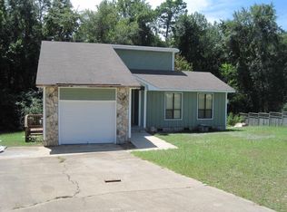 2578 Previs Dr, Fayetteville, NC 28306