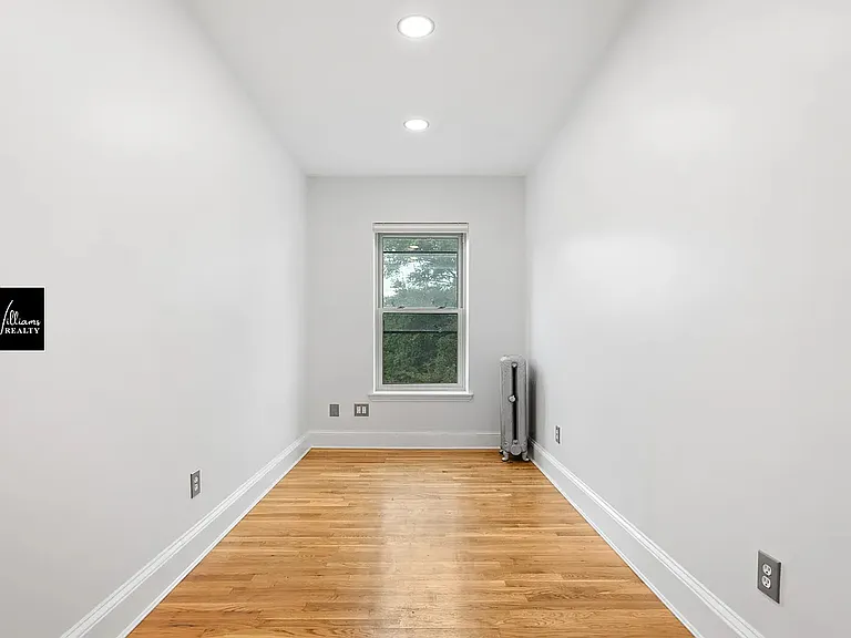 126 Bainbridge St #4 — Photo 20