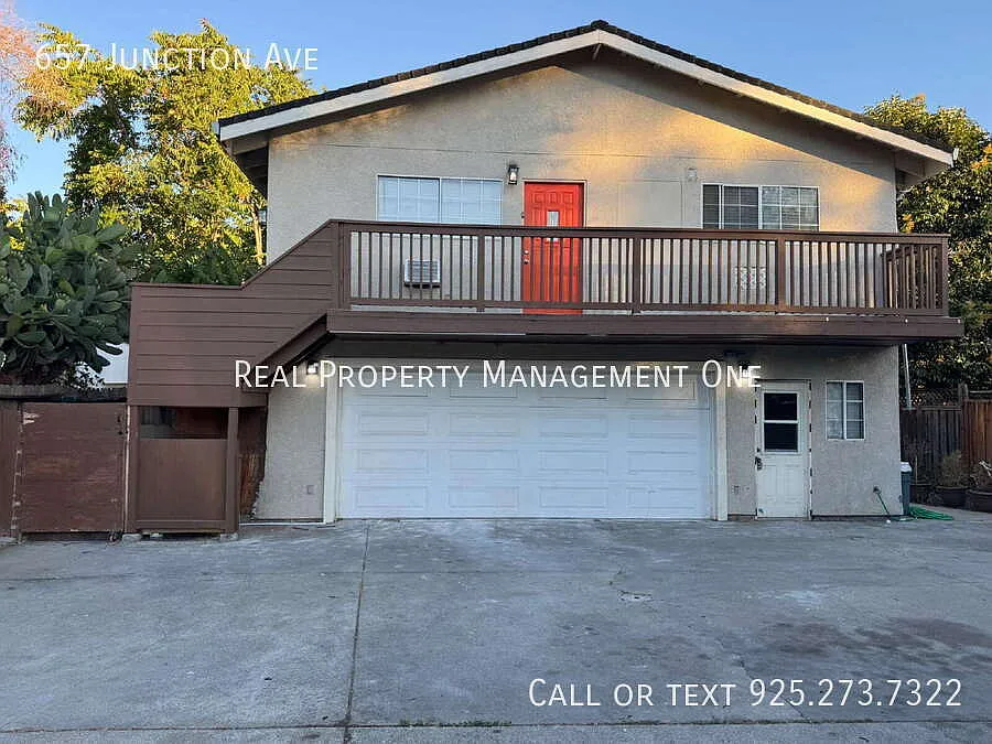657 Junction Ave