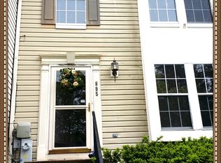 895 Chestnut Cove Dr, Baltimore, MD 21226