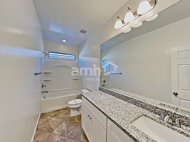 19427 W Woodlands Ave — Photo 18