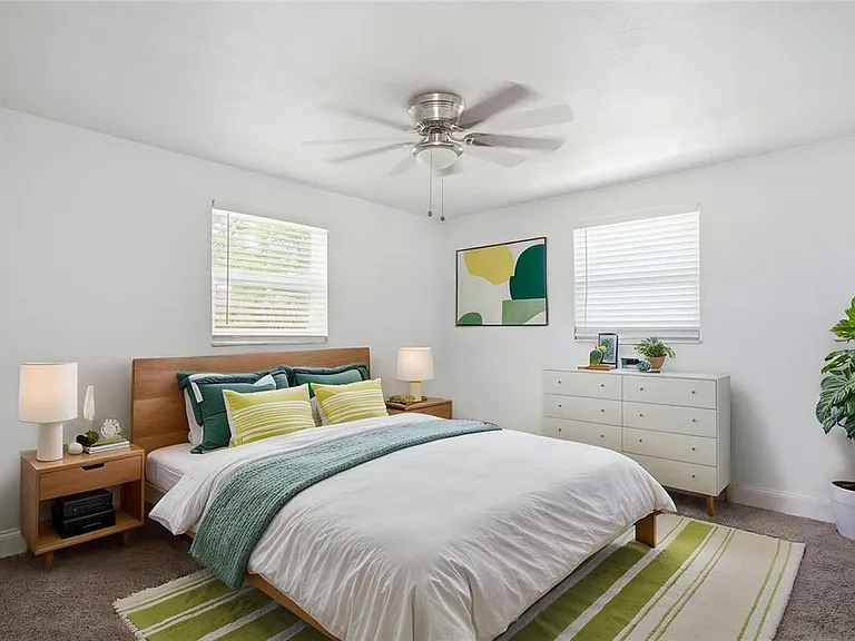 3301 Rosefield Dr — Photo 32