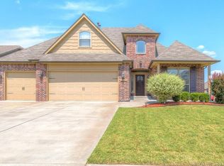 20693 E 34th Pl S, Broken Arrow, OK 74014