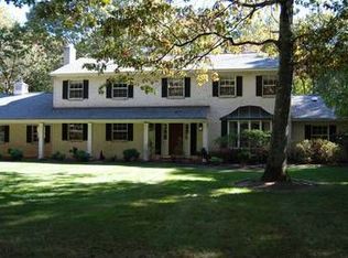 35 Pojac Point Rd, North Kingstown, RI 02852