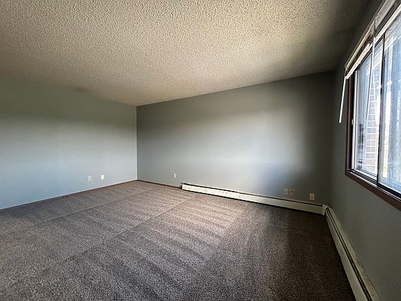 2nd image of 504 2nd Ave APT 4