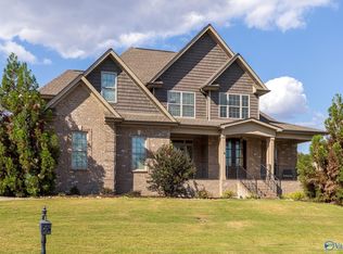 14631 Waterview Ln, Athens, AL 35613