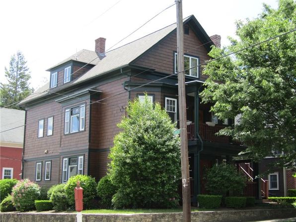 561 Hope St #1