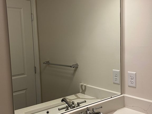3rd image of 1216 Parker Blvd #1216
