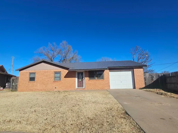 129 Tucker Cir, Clovis, NM 88101