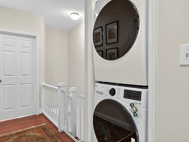 316 Todd Pl NE — Photo 23