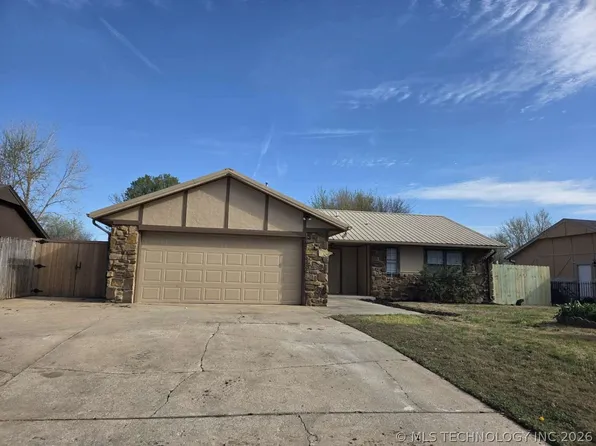 28593 E 139th St S, Coweta, OK 74429