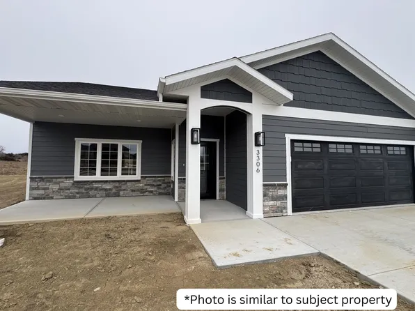 3303 Stonebrook Ln, Norfolk, NE 68701