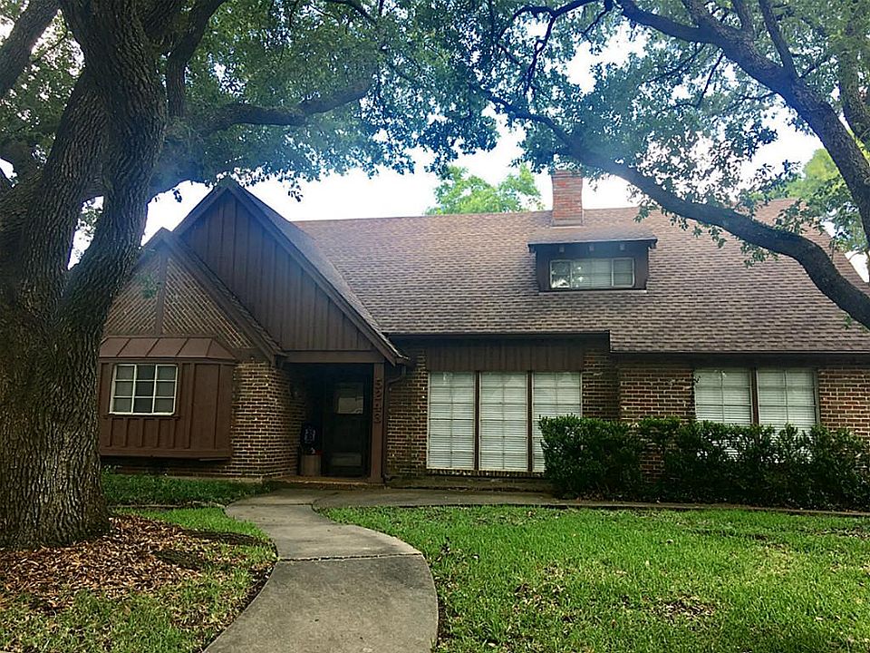 1st image of 5243 Loch Lomond Dr