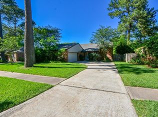 14906 Sandy Creek Dr, Houston, TX 77070