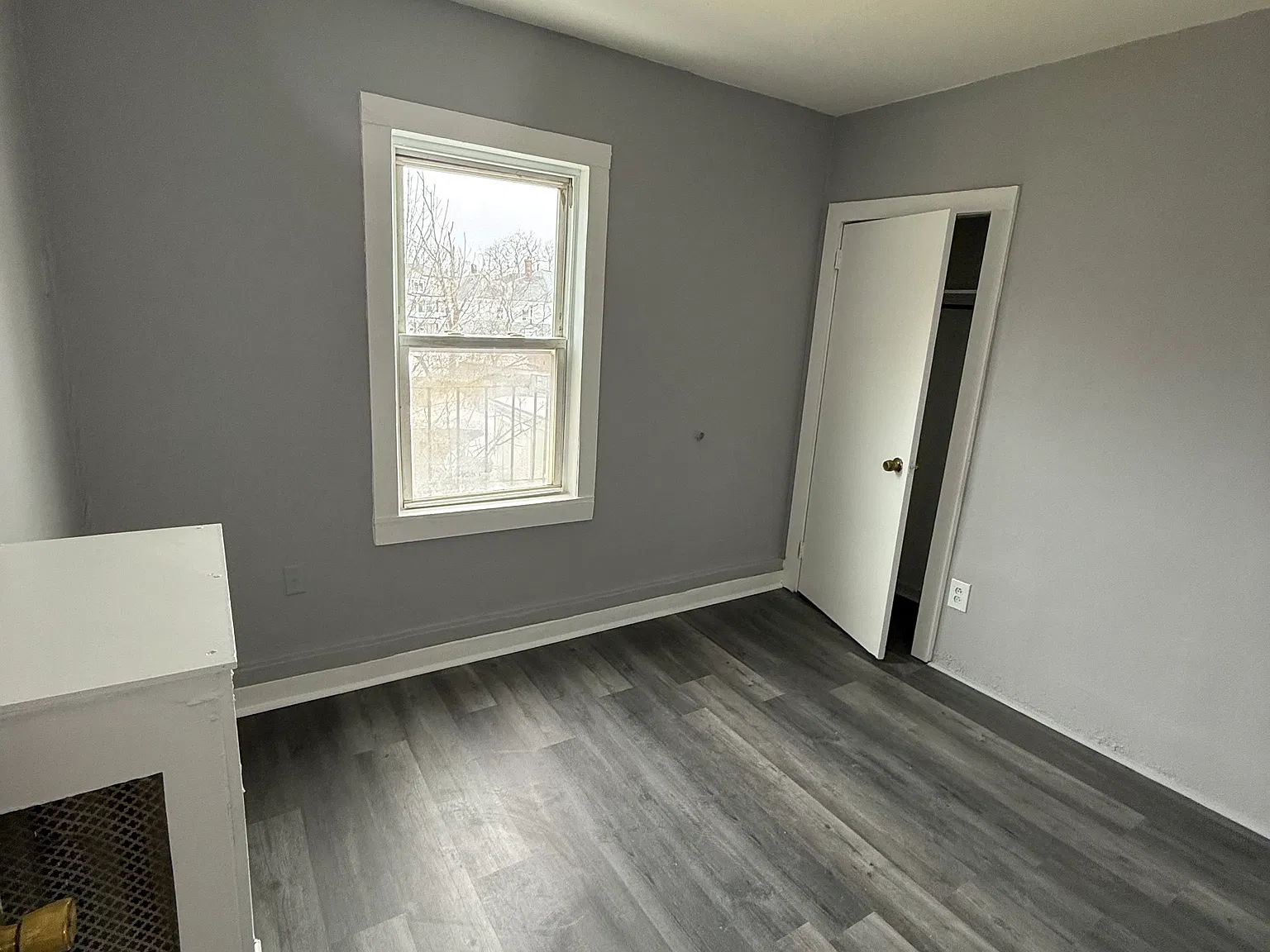 4 bed, 1828 sqft, $3,200 — Photo 2