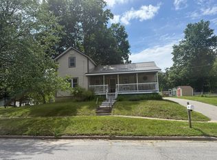 1430 S Jefferson St, Hastings, MI 49058