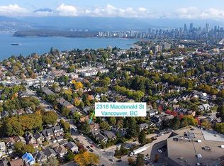 2318 Macdonald St, Vancouver, BC V6K3Y8