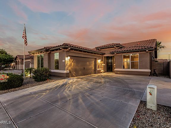 3rd image of 16077 W ANASAZI Street