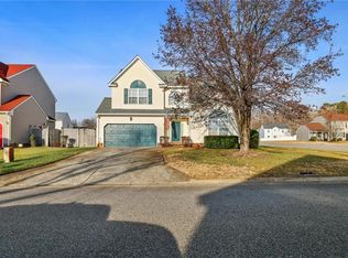 300 Big Pond Ln, Chesapeake, VA 23323
