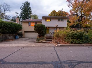 2284 Crestview Rd, Pittsburgh, PA 15216