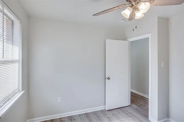 10519 Saint Joseph St — Photo 15