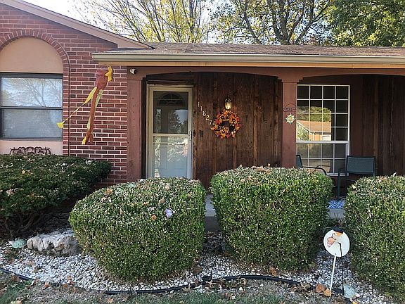 2nd image of 11827 Orletto Way