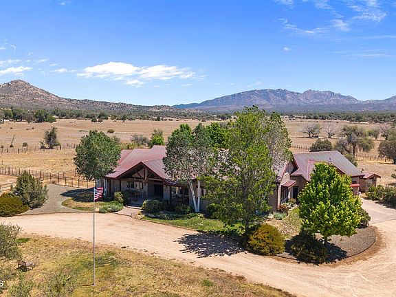3rd image of 12650 W Z 3 Ranch Rd