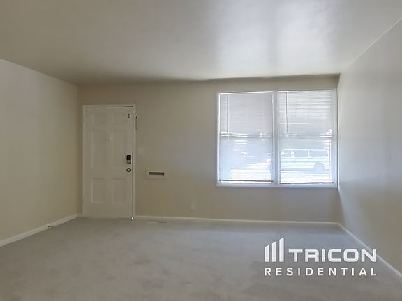 4th image of 1316 W 9th St