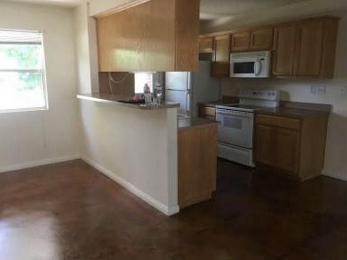 1st image of 2158 Cedar Vall
