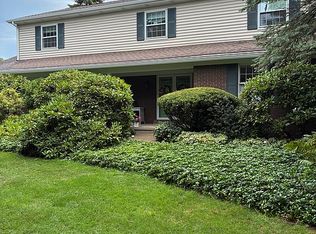 815 Elizabeth Ln, Erie, PA 16505