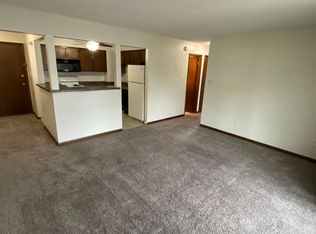Parkview Apartments, Grimes, IA 50111