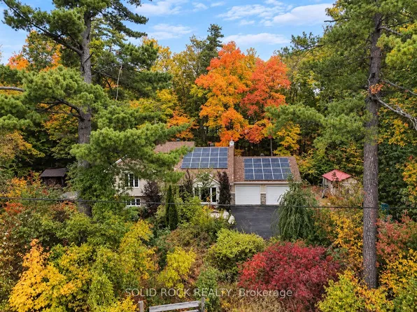 712 Flat Rapids Rd, McNab/braeside, ON K7S 3G8