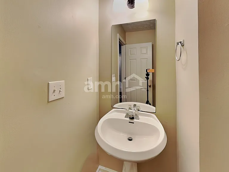 125 Cobbler Cove Dr — Photo 9