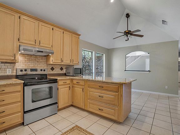 4th image of 1419 Sweet Gum Cir