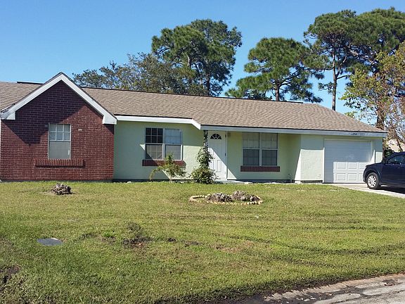 4th image of 1334 SE Larose Ct