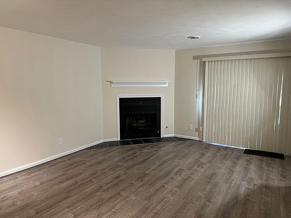 4th image of 7003 Oak Ct