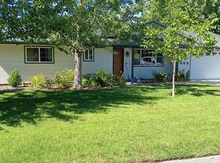 865 E Kennedy Ave, Hermiston, OR 97838