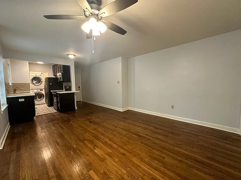Louisiana Terrace — Photo 29