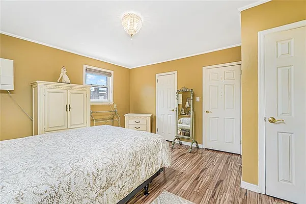 Sold by Remax Real Estate Professionals | media 15