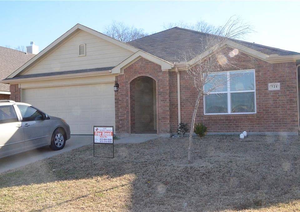 1st image of 721 Westwood Ct