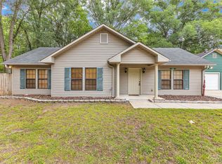 206 Larry St, Prattville, AL 36067