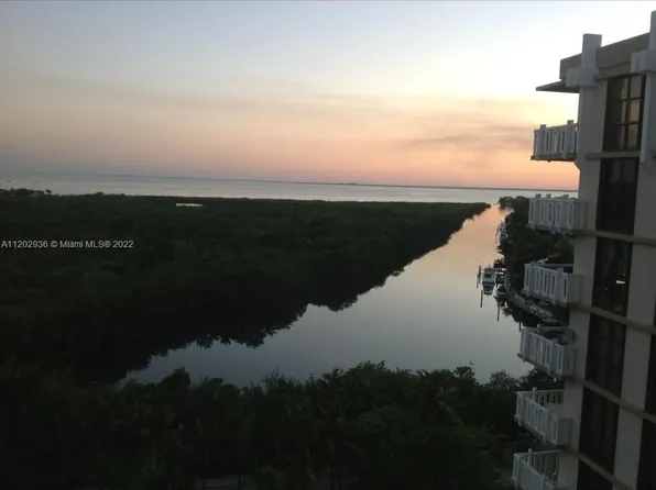 1121 Crandon Blvd APT E1105, Key Biscayne, FL 33149