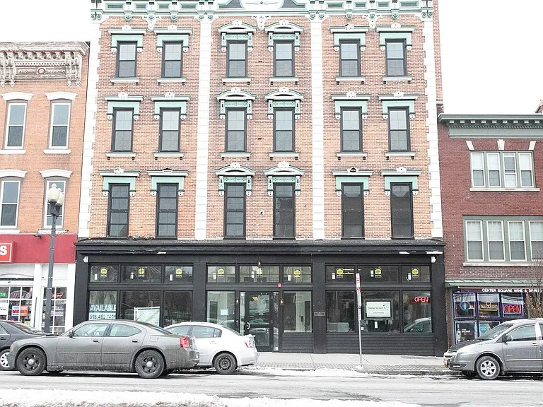 Lofts at Washington Park — Photo 1