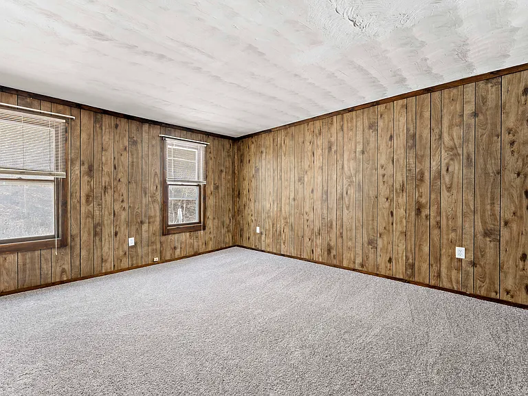 725 Mifflin Rd — Photo 22