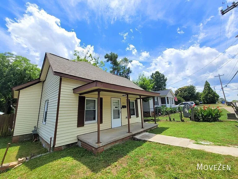 226 Cummings St — Photo 38