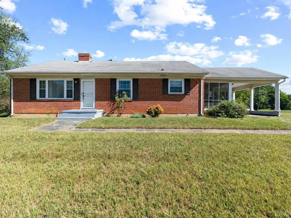 67 Grass St, Brookneal, VA 24528